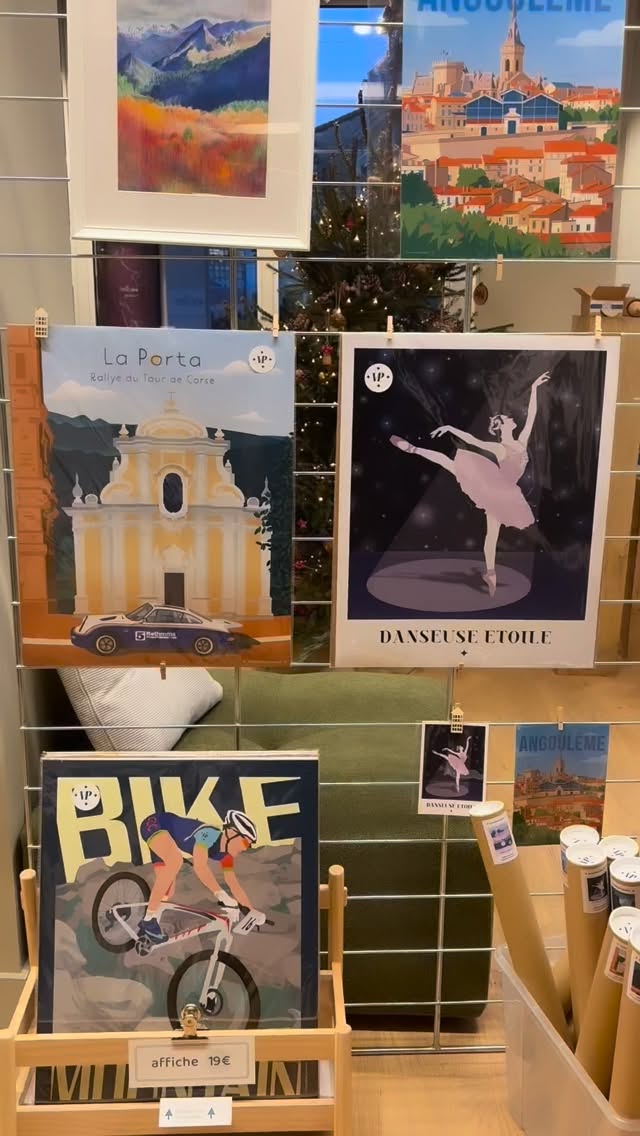 Retrouvez nos affiches et cartes postales d’Angoulême jusqu’au mois de janvier dans le tout nouvel Office du Tourisme @angoulemetourisme rue Hergé à Angoulême ✨
#angoulême #angoulemetourisme #afficheretro